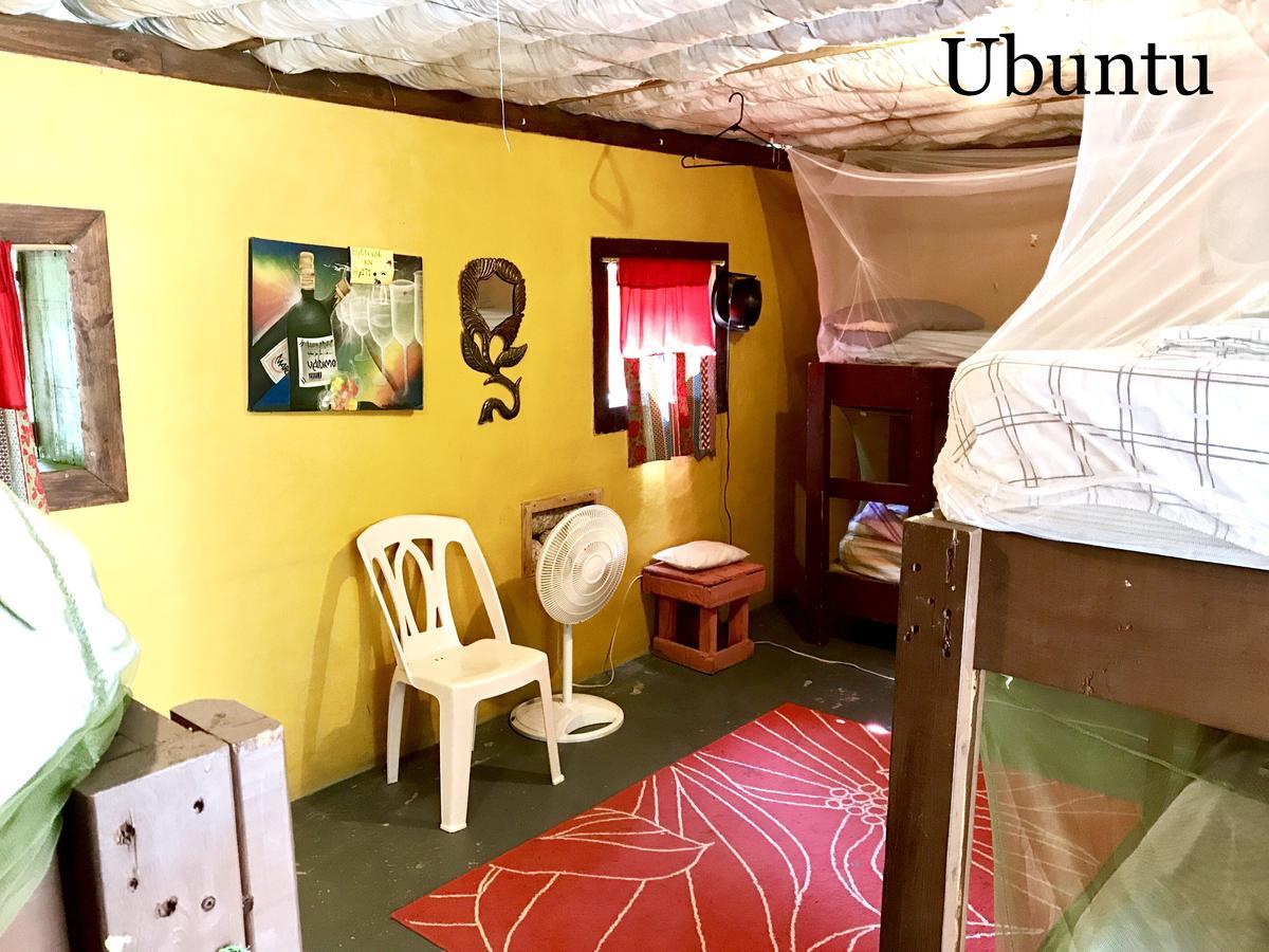 Haiti Communitere Hostel Порт о Пренс Екстериор снимка